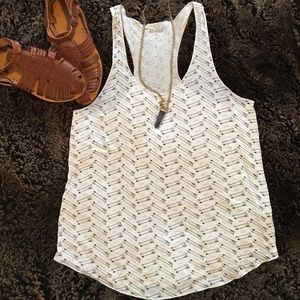 Mudd Arrow tank top