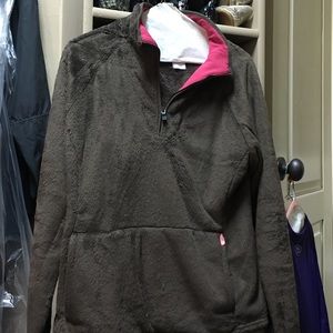 North face pullover