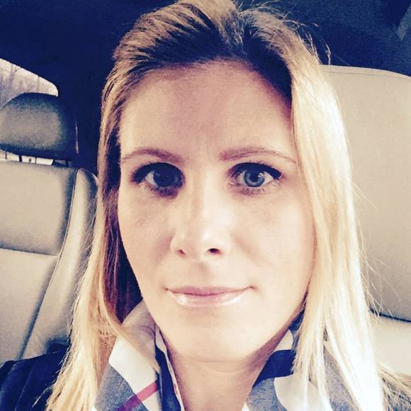 Meet your Posher, Nicole