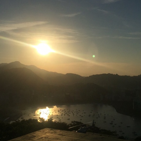 Meet your Posher, Paris