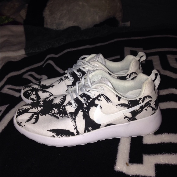 ❌RESERVED❌Palm Tree Shoes