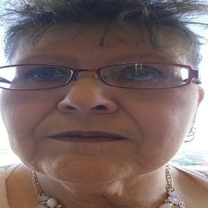 Meet your Posher, Dianna