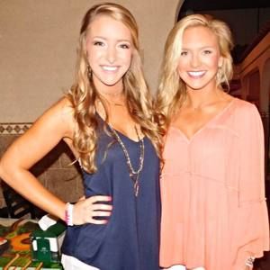 Meet your Posher, Abigail