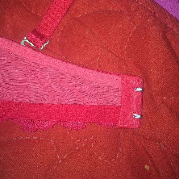 Victoria secret bra ! - Picture 4 of 4