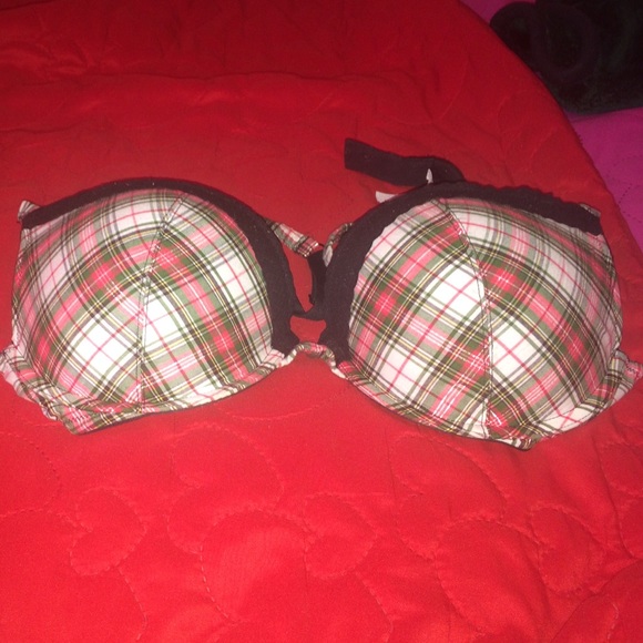 Victoria secret bra!