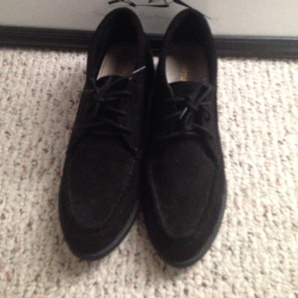 Black Suede Shoes 1 inch Heels