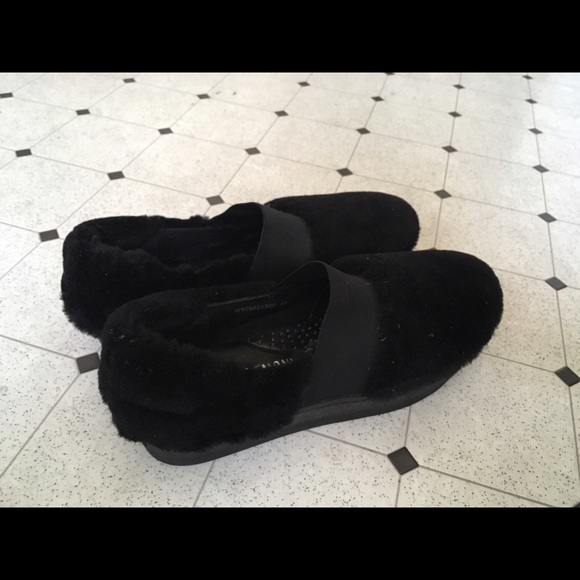 Opening ceremony fuzzy platform slip ons - 9 - Picture 3 of 4