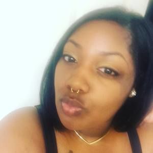 Meet your Posher, Niesha