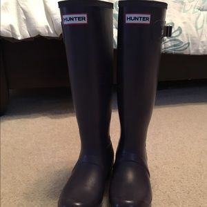 Hunter purple rain boots