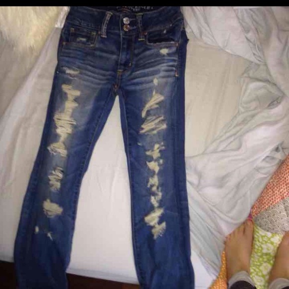 American Eagle Cropped Jeans