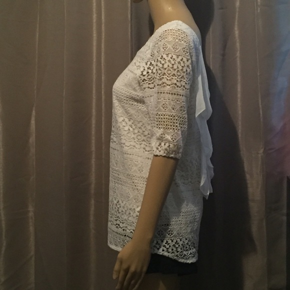New! 💥 white crochet top with bow back - Picture 4 of 4
