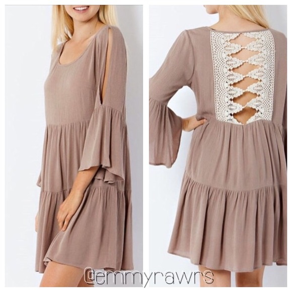 Dresses & Skirts - New Peasant Laced Back Dress