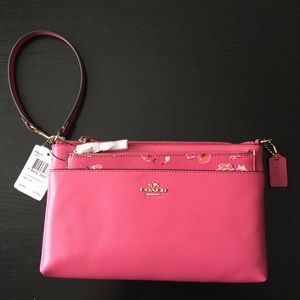 NWT. COACH WILDFLOWER POP POUCH WRISTLET