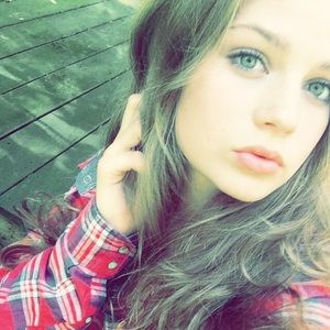 Meet your Posher, Alli