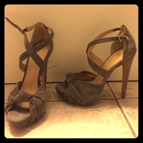 Grey heels
