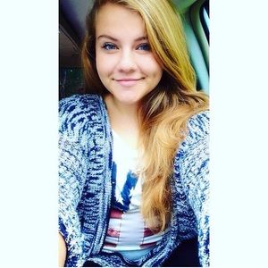 Meet your Posher, Grace