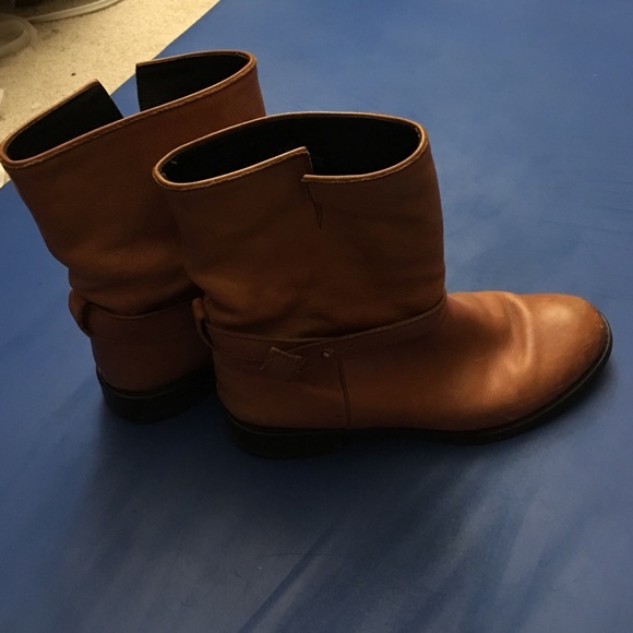 Madewell Moto boots size 9