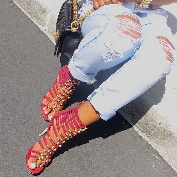 Roped heel