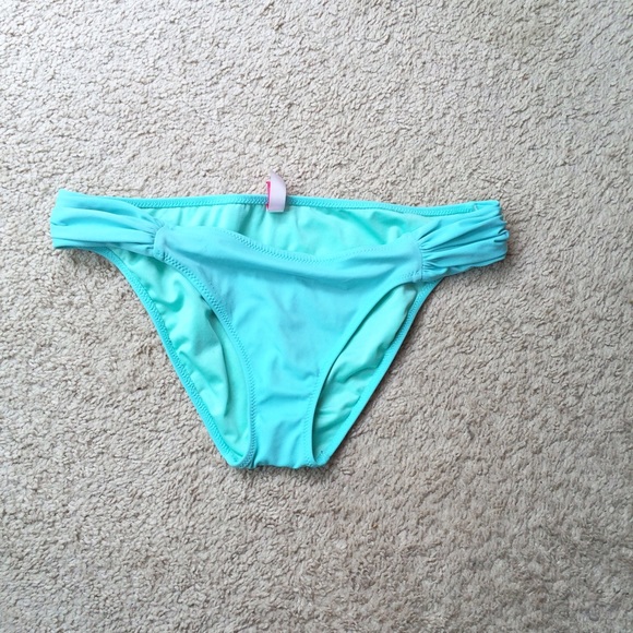 Swim suit bottoms