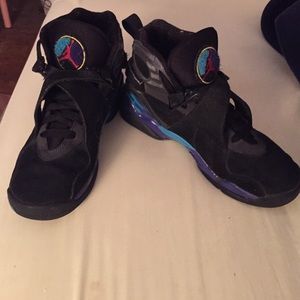 Aqua 8s