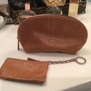 Banana Republic coin purse & cosmetic bag