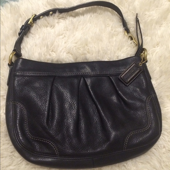 Medium size Coach Purse