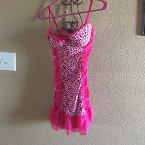 VS sexy little thing size 34C VS sexy little thing size 34C