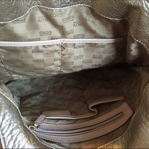 Michael Kors Tote