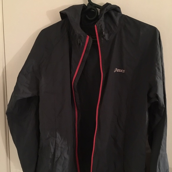 Asics Womens Grey/Pink Windbreaker