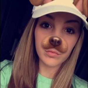 Meet your Posher, Riley