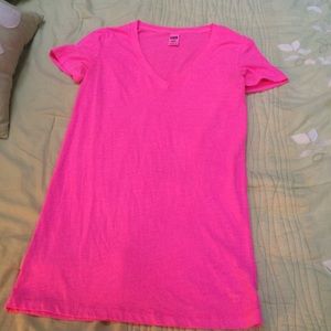 Vs pink v-neck top
