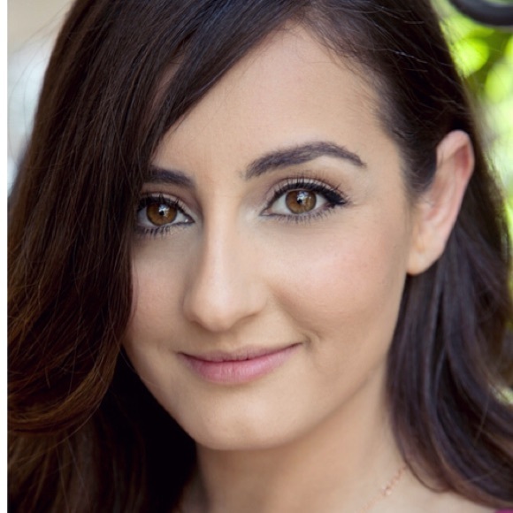 Meet your Posher, Anila