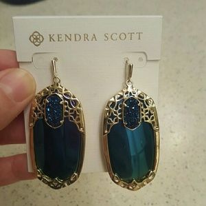 Kendra scott Devas earrings
