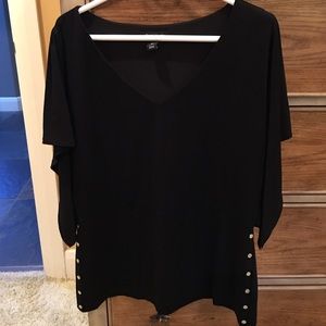 ❣REDUCED❣White House Black Market Blouse