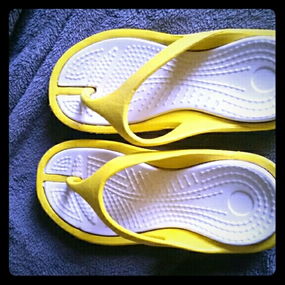 Water Sandles