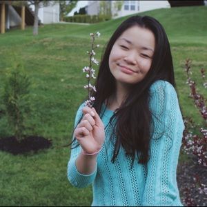 Meet your Posher, Alyssa