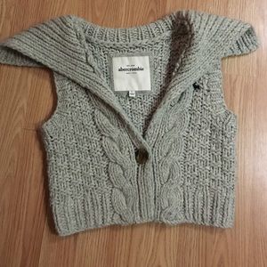 Abercrombie Kids- Gray Knit Vest