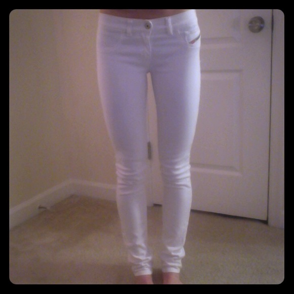 Diesel White Skinny Jeans size 26