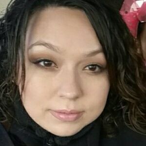 Meet your Posher, Lena