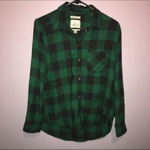 Boyfriend Fit Green & Black American Eagle Flannel