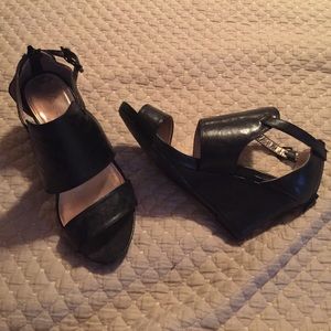 Black Wedge Shoes