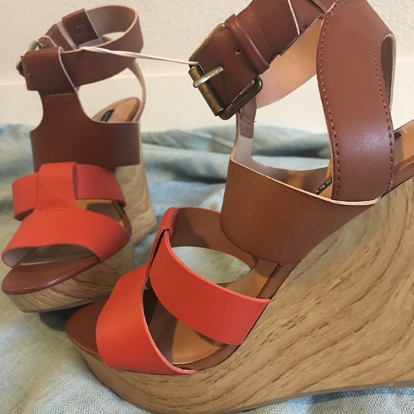 REDUCED Wedges! - Picture 4 of 4