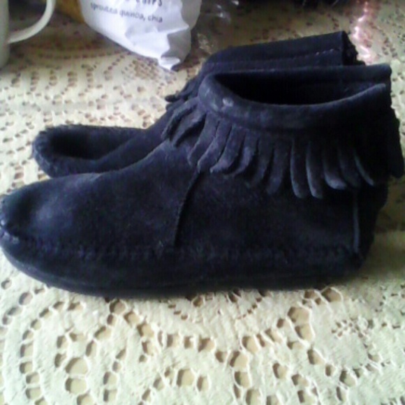 Minnetonka's little kid size 12