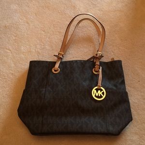 Michael Kors Jet Set East West Tote