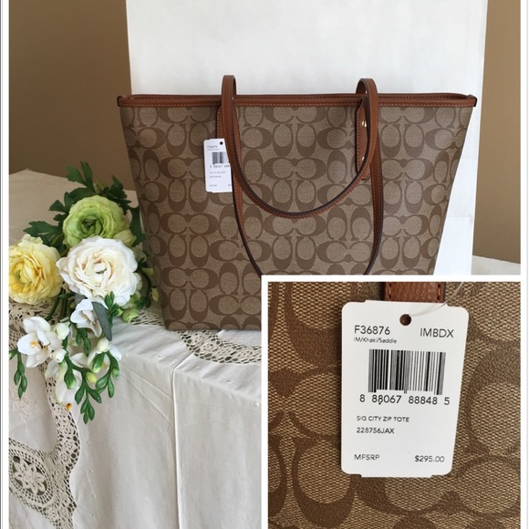❌SOLD❌ New Coach handbag - Picture 2 of 4
