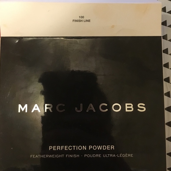 Marc Jacobs Perfection Powder