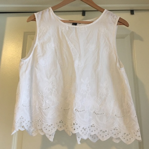 White Cropped Tank! FINAL MARK DOWN! - Picture 1 of 2