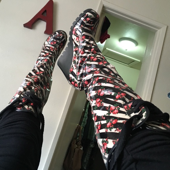 Sold❗️Betsy Johnson Rain Boots