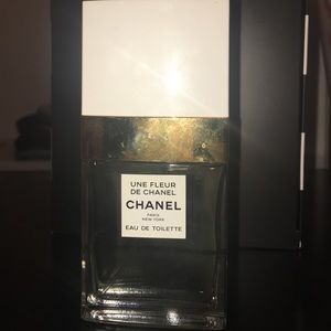 Chanel perfume