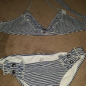 Barely worn bikini - Medium